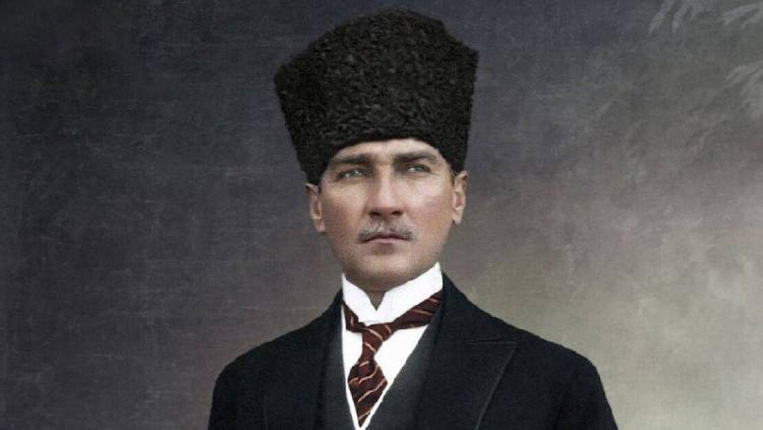 Cumhuriyetimizin Kurucusu Başöğretmen Gazi Mustafa Kemal Atatürk'ü Aramızdan Ayrılışının 82. Yılında Saygı ve Minnetle Anıyoruz.